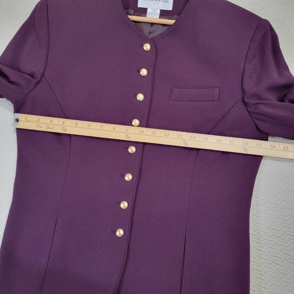 Jones New York Suit Jacket Plum Color Blazer Gold Buttons Size 12 - Picture 10 of 16